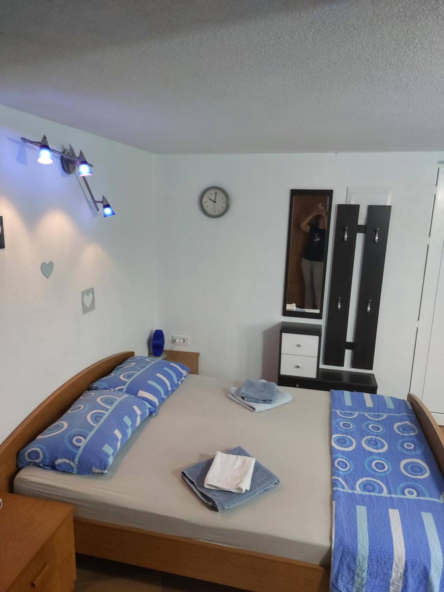 Apartmani Damir Kazija Пакоштане Экстерьер фото
